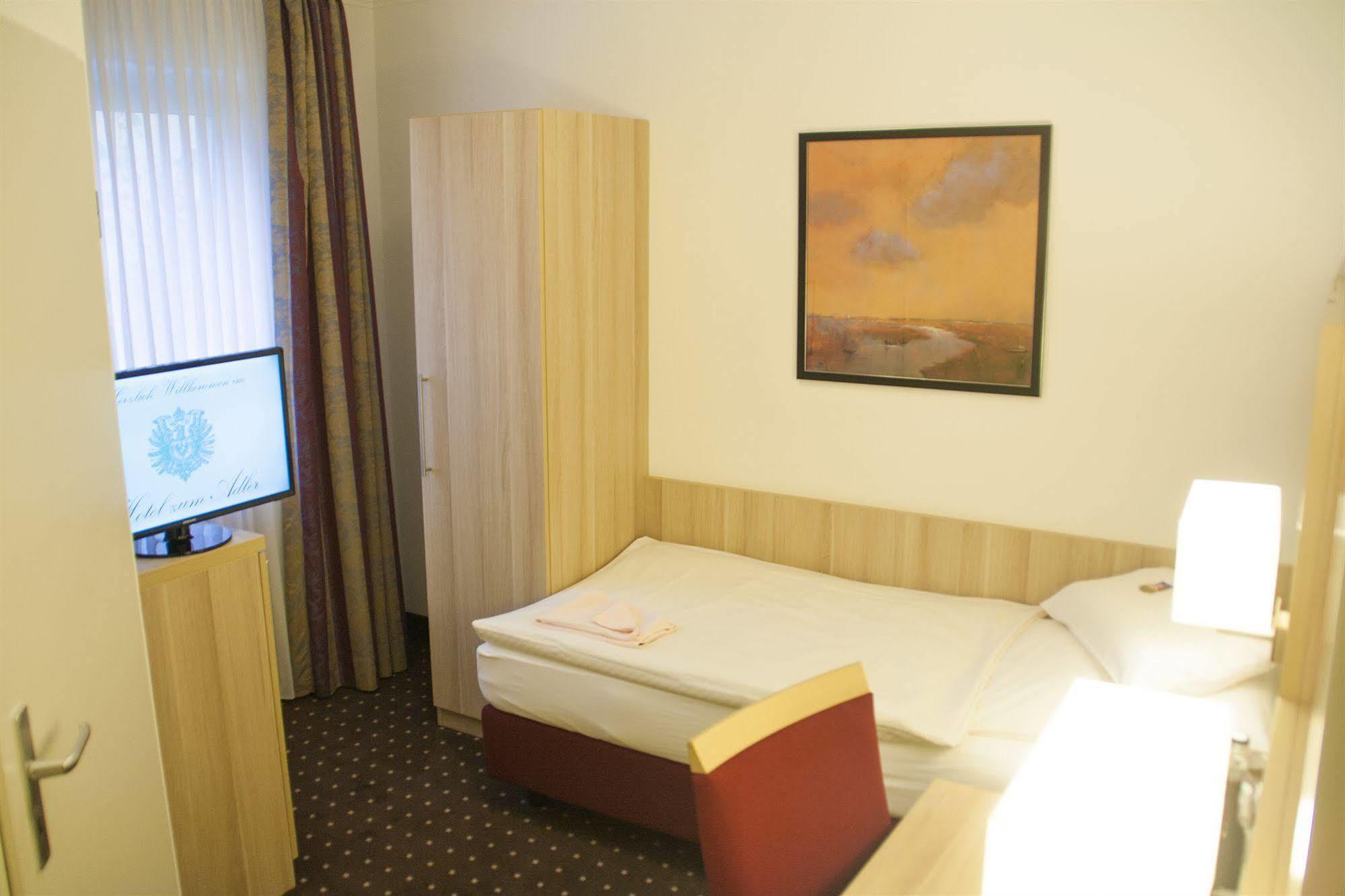 Hotel Zum Adler 본 외부 사진